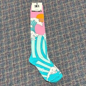 New Sock It To Me knee high socks in “the wave” size 5-10